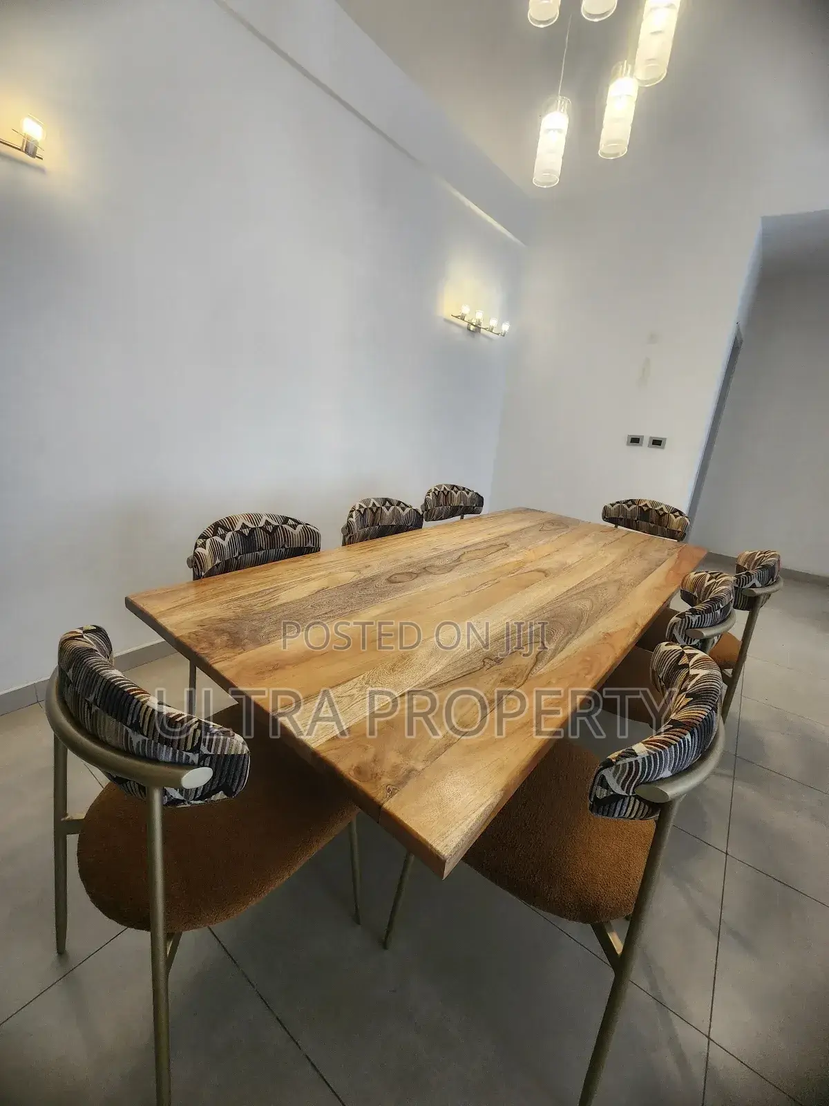 Furnished 3bdrm Apartment in Bole for rent