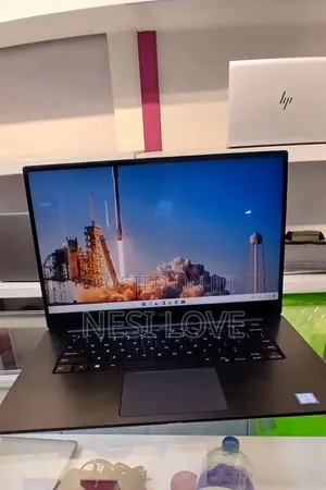 Photo - New Laptop Dell Precision 5540 16GB Intel Core I7 SSD 512GB