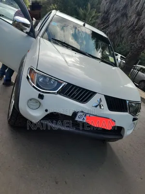 Photo - Mitsubishi L200 2006 White