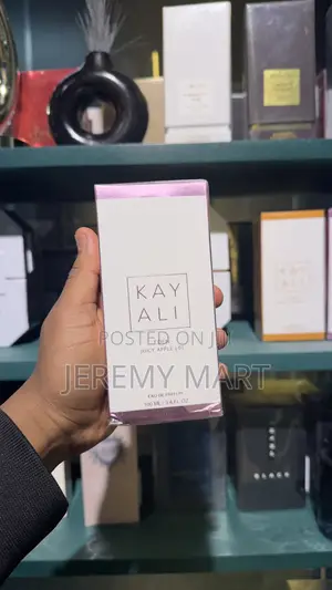 Photo - Kayali Eden Juicy Apple | 01 Ladies Perfume