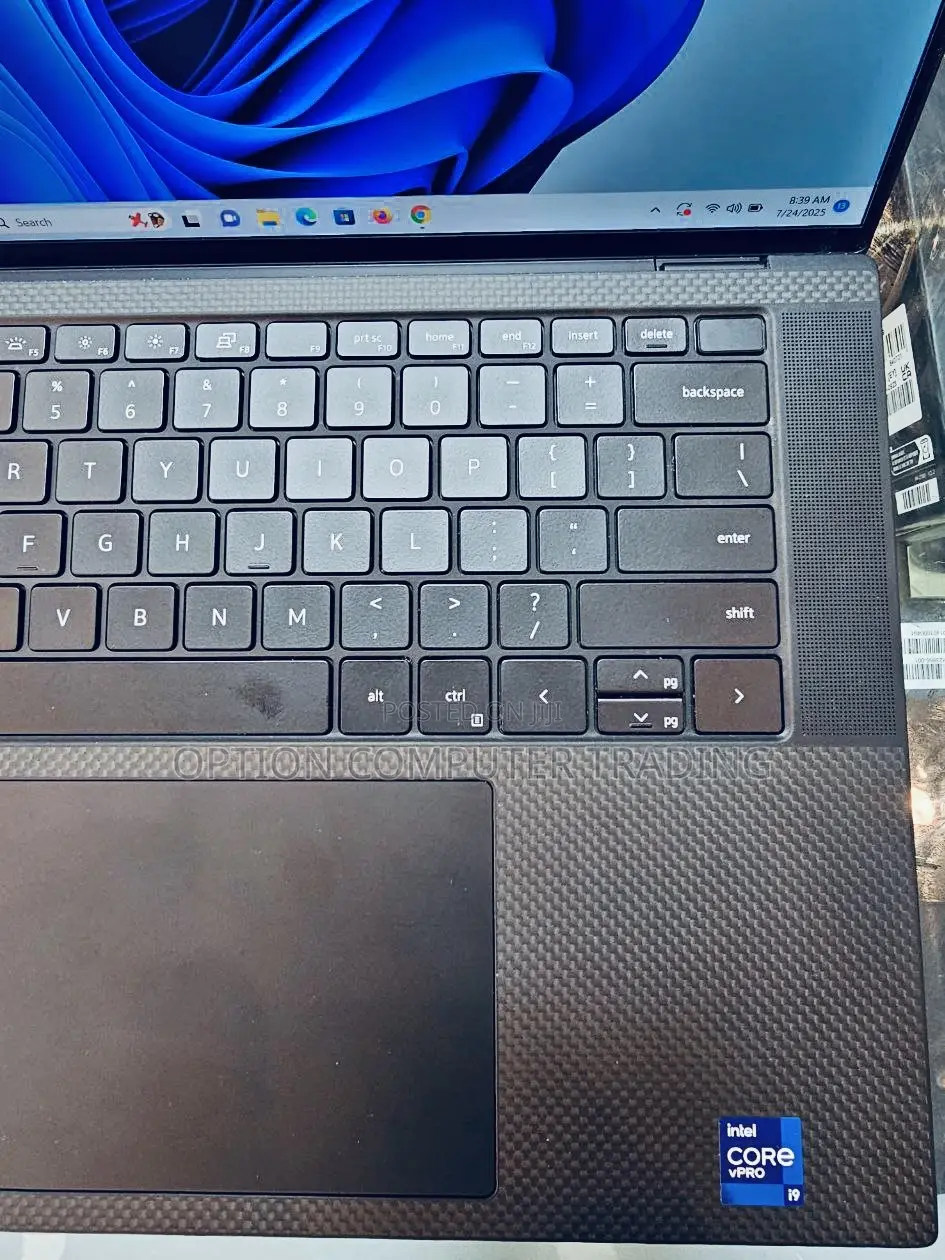 New Laptop Dell Precision 15 5540 32GB Intel Core I9 SSD 1T