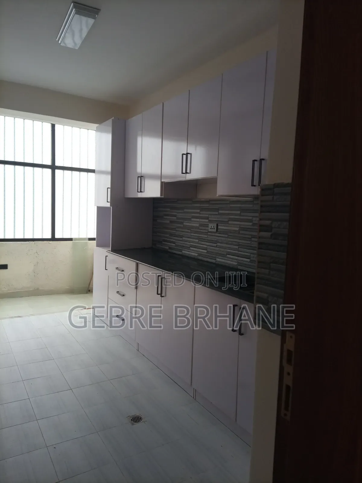 Furnished 2bdrm Apartment in Apartment, Yeka for rent