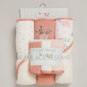 Photo - 3 Piece Hooded Towel, 3 Piece Washcloths