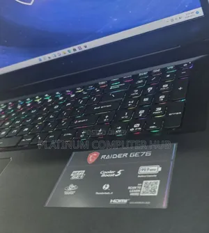New Laptop MSI Raider GE76 12UGS 16GB Intel Core I9 SSD 1T