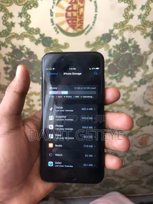 Apple iPhone 7 32 GB Black