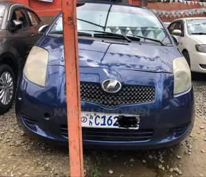 Photo - Toyota Yaris 2006 Blue