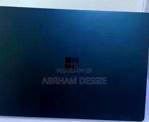 New Laptop Microsoft Surface 16GB Intel Core I7 SSD 512GB