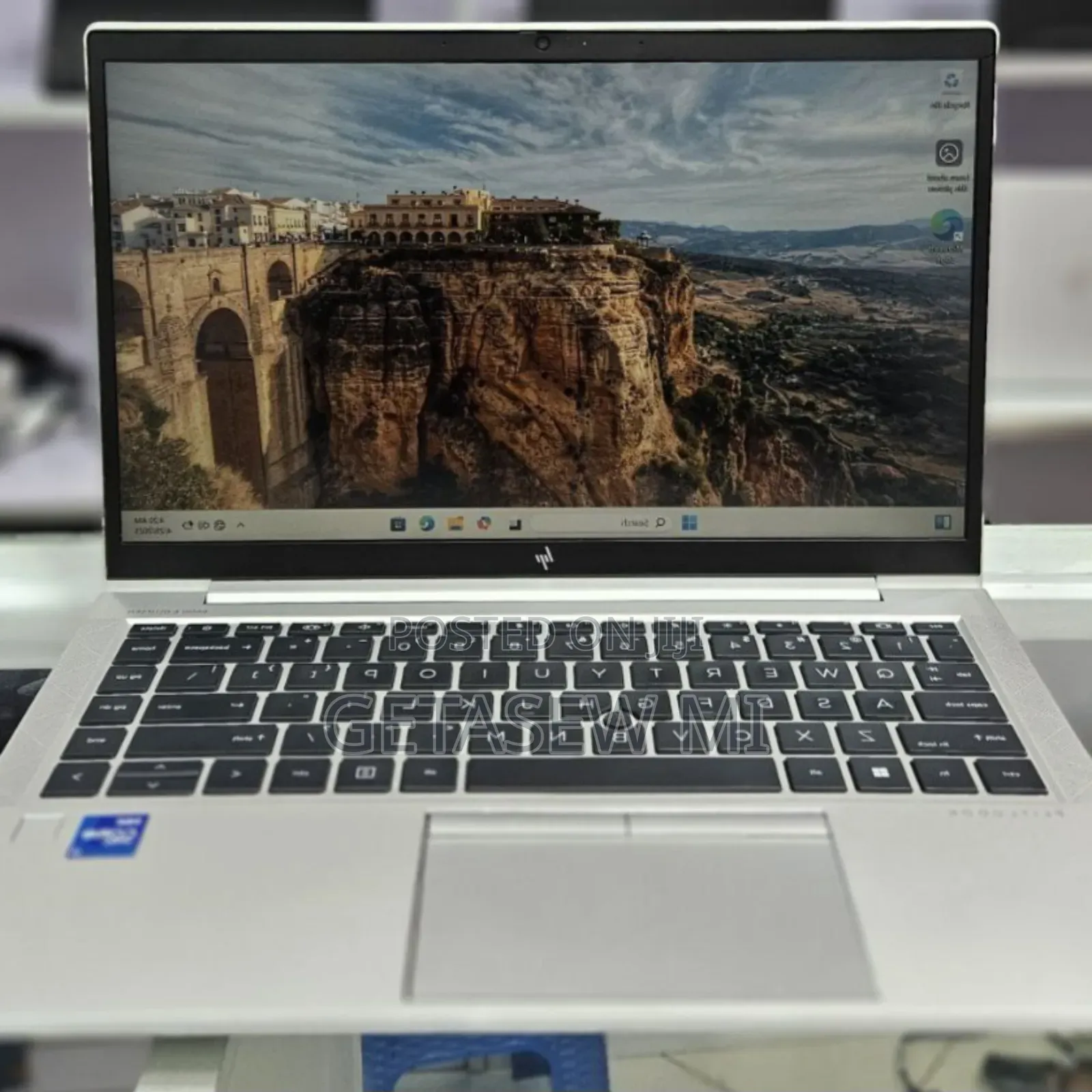 New Laptop HP EliteBook 840 16GB Intel Core I7 SSD 512GB