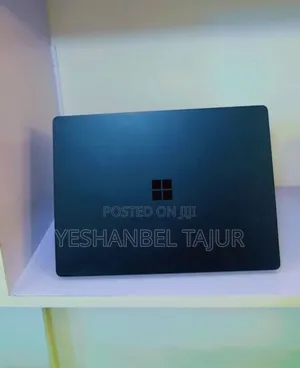 Photo - New Laptop Microsoft Surface Book 3 16GB Intel Core I7 SSD 512GB