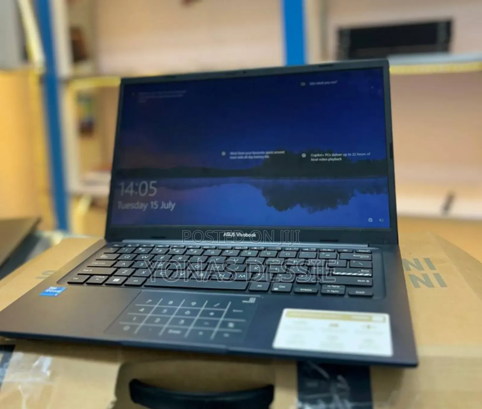 New Laptop Asus VivoBook 15 X505BA 16GB Intel Core I3 SSD 512GB