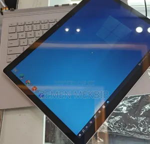 New Laptop Microsoft Surface 16GB Intel Core I7 SSD 256GB