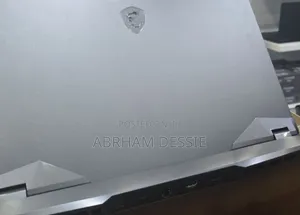 New Laptop MSI Raider GE76 12UGS 16GB Intel Core I9 SSD 1T