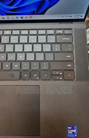 New Laptop Dell Precision 5570 32GB Intel Core I9 SSD 1T