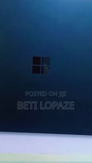 New Laptop Microsoft Surface 16GB Intel Core I7 SSD 512GB