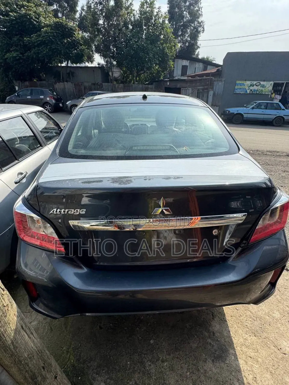 New Mitsubishi Attrage 2024 Black