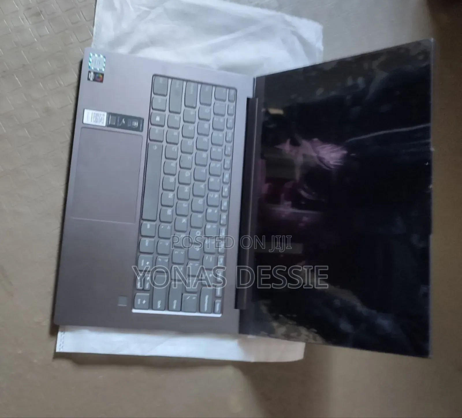 New Laptop Lenovo Yoga C930 16GB Intel Core I7 SSD 512GB