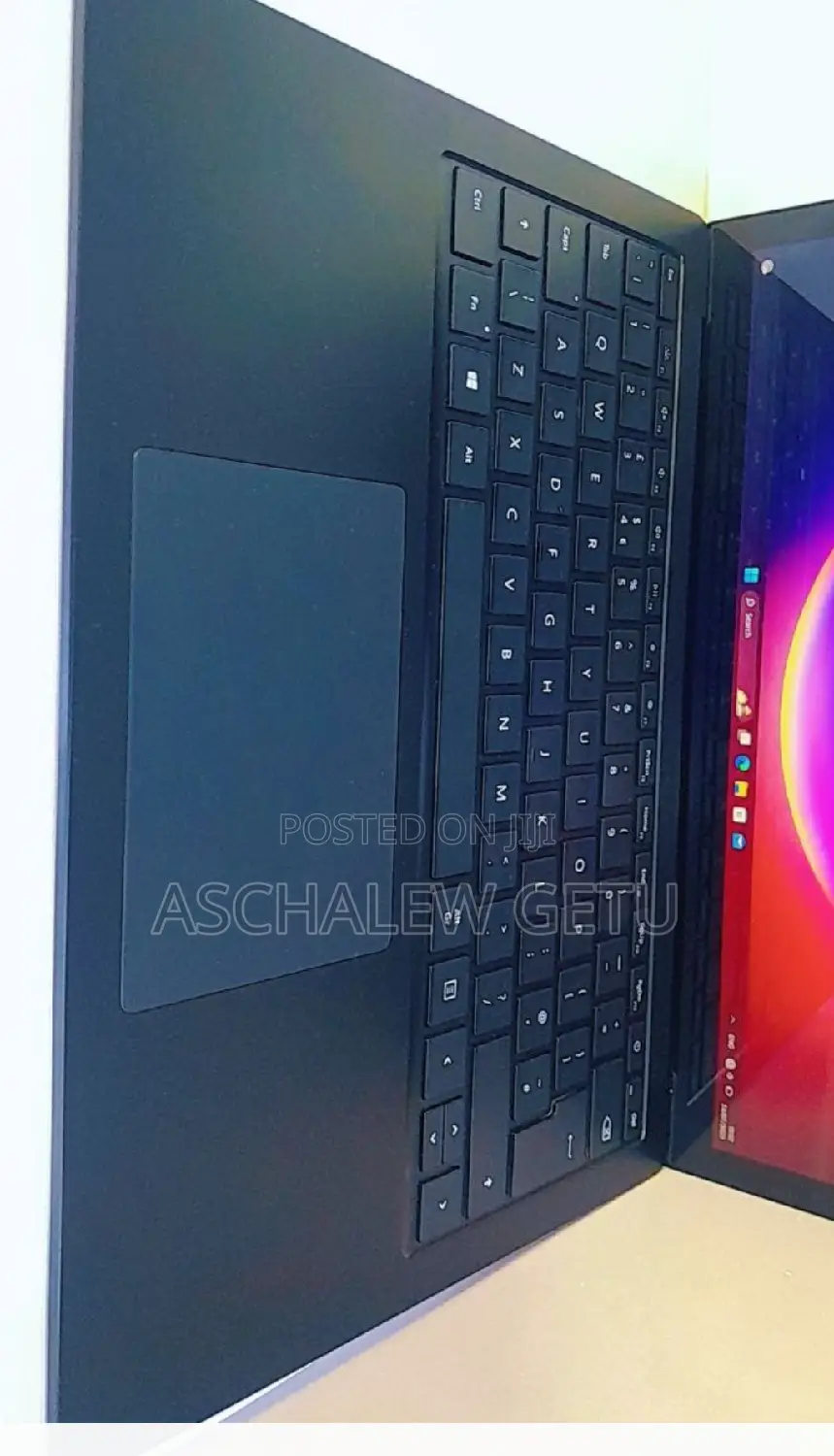 New Laptop Microsoft Surface 16GB Intel Core I7 SSD 512GB