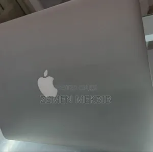 New Laptop Apple MacBook Air 2015 8GB Intel Core I5 SSD 512GB