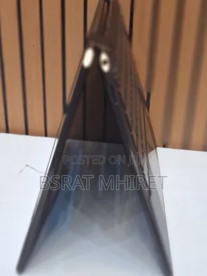 Photo - New Laptop HP Spectre 16GB Intel Core I5 SSD 1T