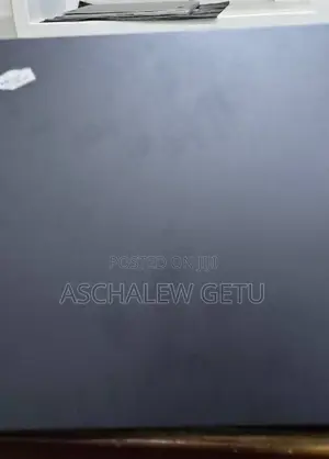 Photo - New Laptop Asus VivoBook 15 X505BA 4GB Intel Core I7 SSD 512GB