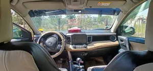 Toyota RAV4 2017 Gray