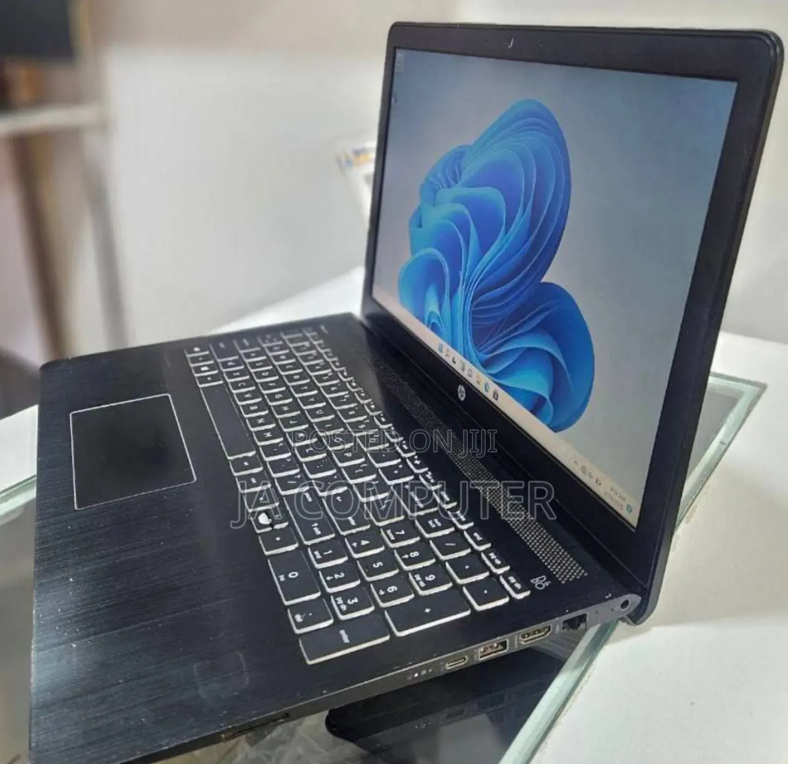 New Laptop HP Pavilion Power 15 8GB Intel Core I7 SSD 256GB