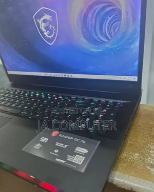 New Laptop MSI Raider GE76 12UGS 16GB Intel Core I9 SSD 1T