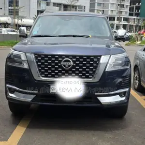 Nissan Patrol 2022 Matt Black