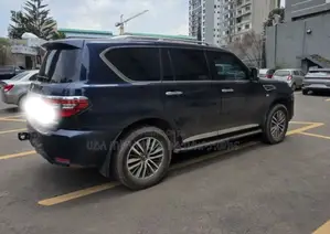 Nissan Patrol 2022 Matt Black