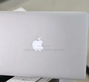 New Laptop Apple MacBook Pro 2015 8GB Intel Core I5 SSD 256GB