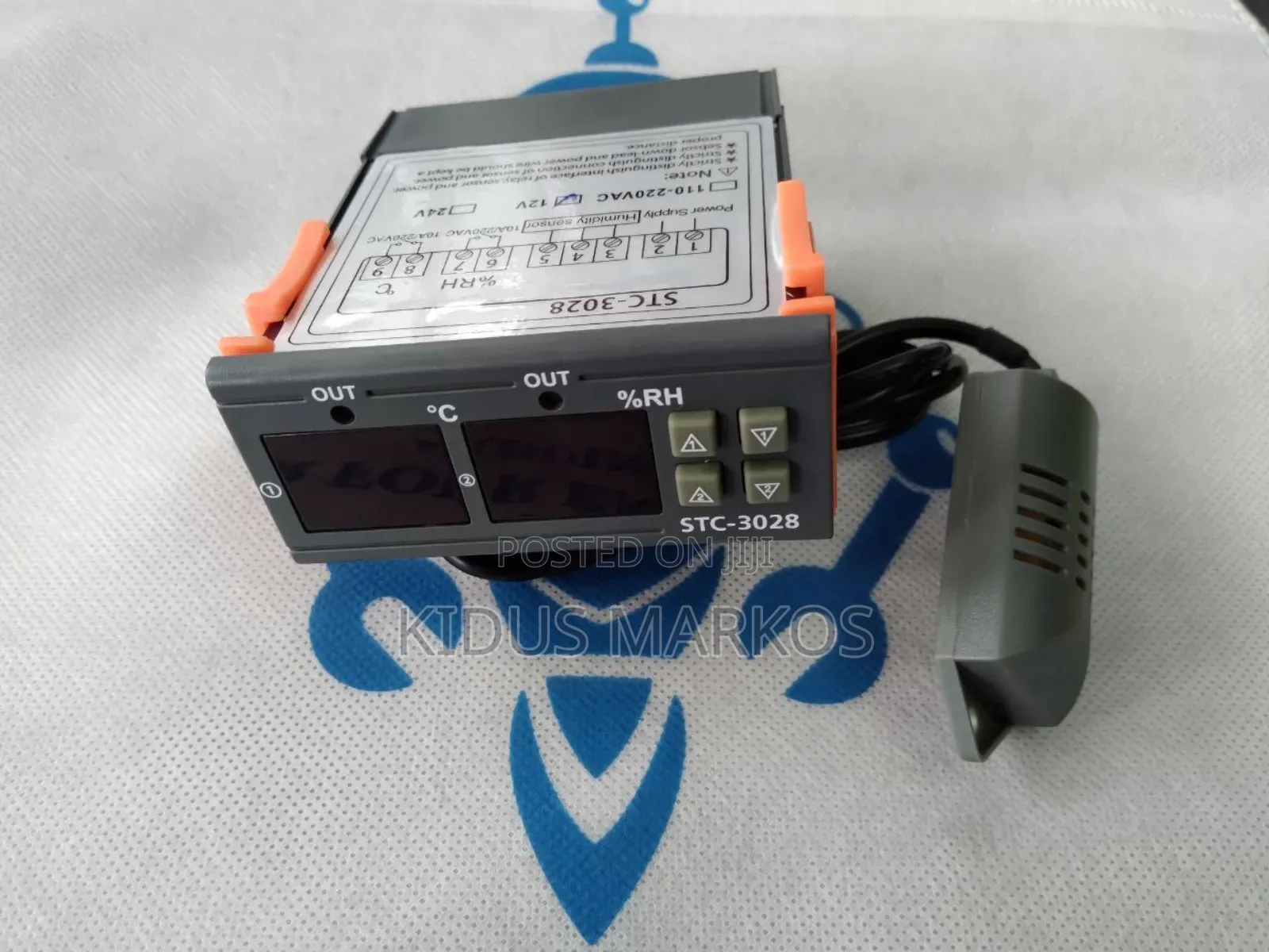 Temprature and Humidity Controller