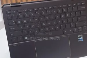 New Laptop HP Spectre 16GB Intel Core I5 SSD 1T