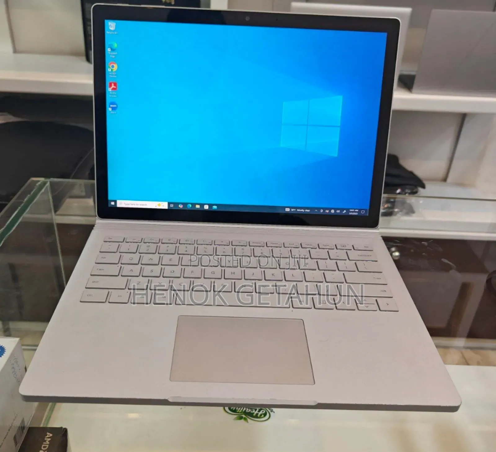 New Laptop Microsoft Surface Book 3 16GB Intel Core I7 SSD 256GB