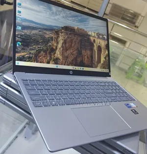 New Laptop HP 16GB Intel Core I7 SSD 512GB