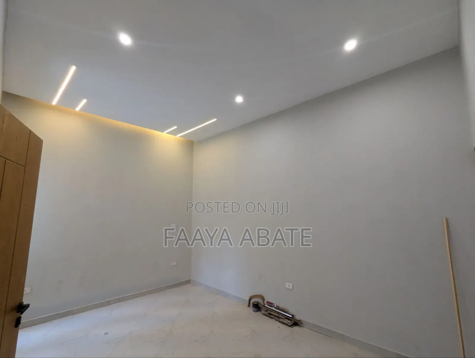 6bdrm Villa in East Shewa for sale