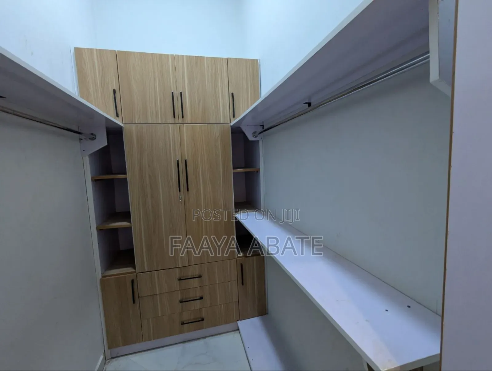 6bdrm Villa in East Shewa for sale