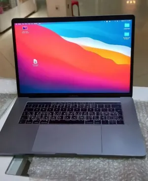 New Laptop Apple MacBook Pro 2016 16GB Intel Core I7 SSD 512GB