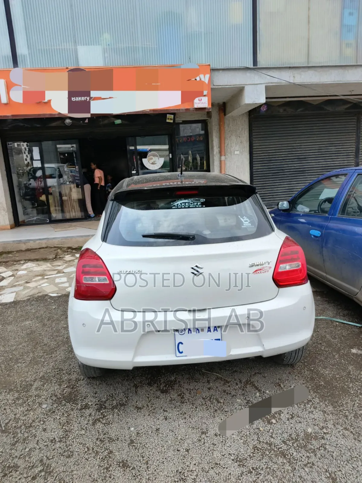 Suzuki Swift 2022 White