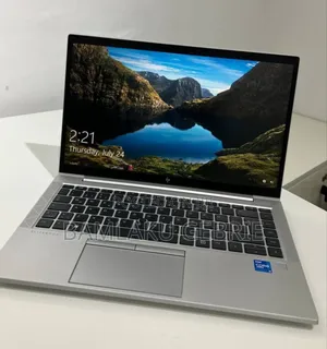 New Laptop HP EliteBook 830 G8 16GB Intel Core I5 SSD 512GB