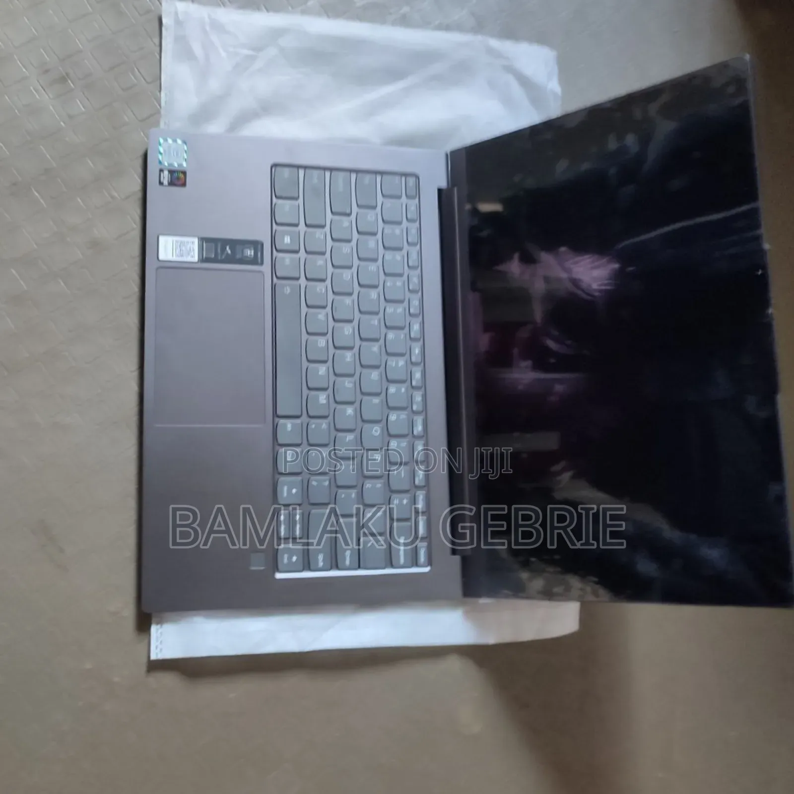New Laptop Lenovo Yoga C930 16GB Intel Core I7 SSD 512GB