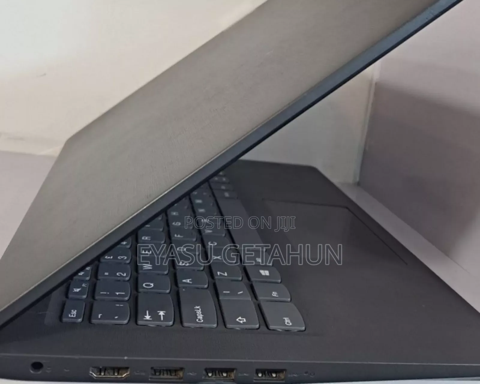 New Laptop Lenovo LOQ 15IRH8 4GB Intel Core I5 HDD+SSD 1T