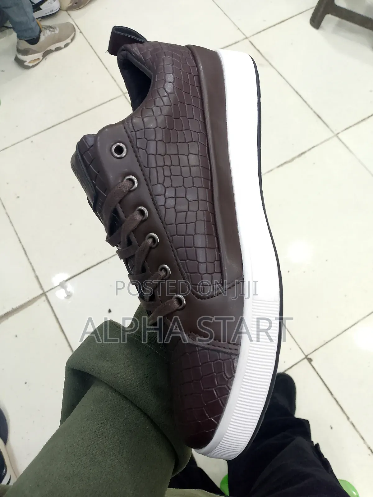 Lacoste High Master Quality Flat Lather Shoes for You