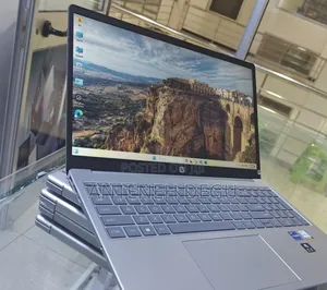 New Laptop HP Stream Notebook 16GB Intel Core I5 SSD 1T