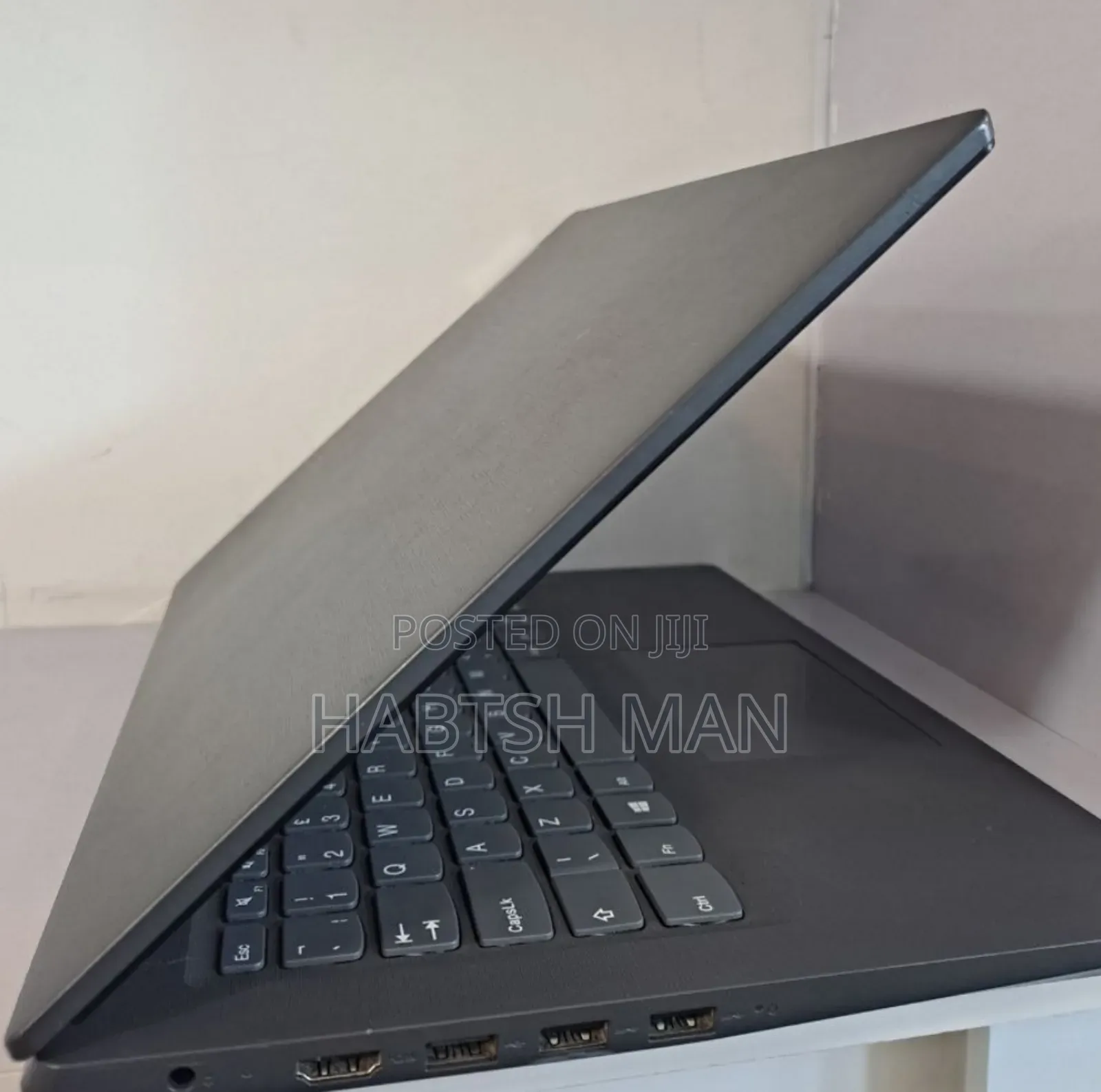 Laptop Lenovo Ideapad 3 4GB Intel Celeron HDD+SSD 1T