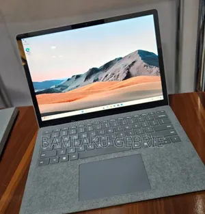 New Laptop Microsoft Surface 16GB Intel Core I7 SSD 512GB