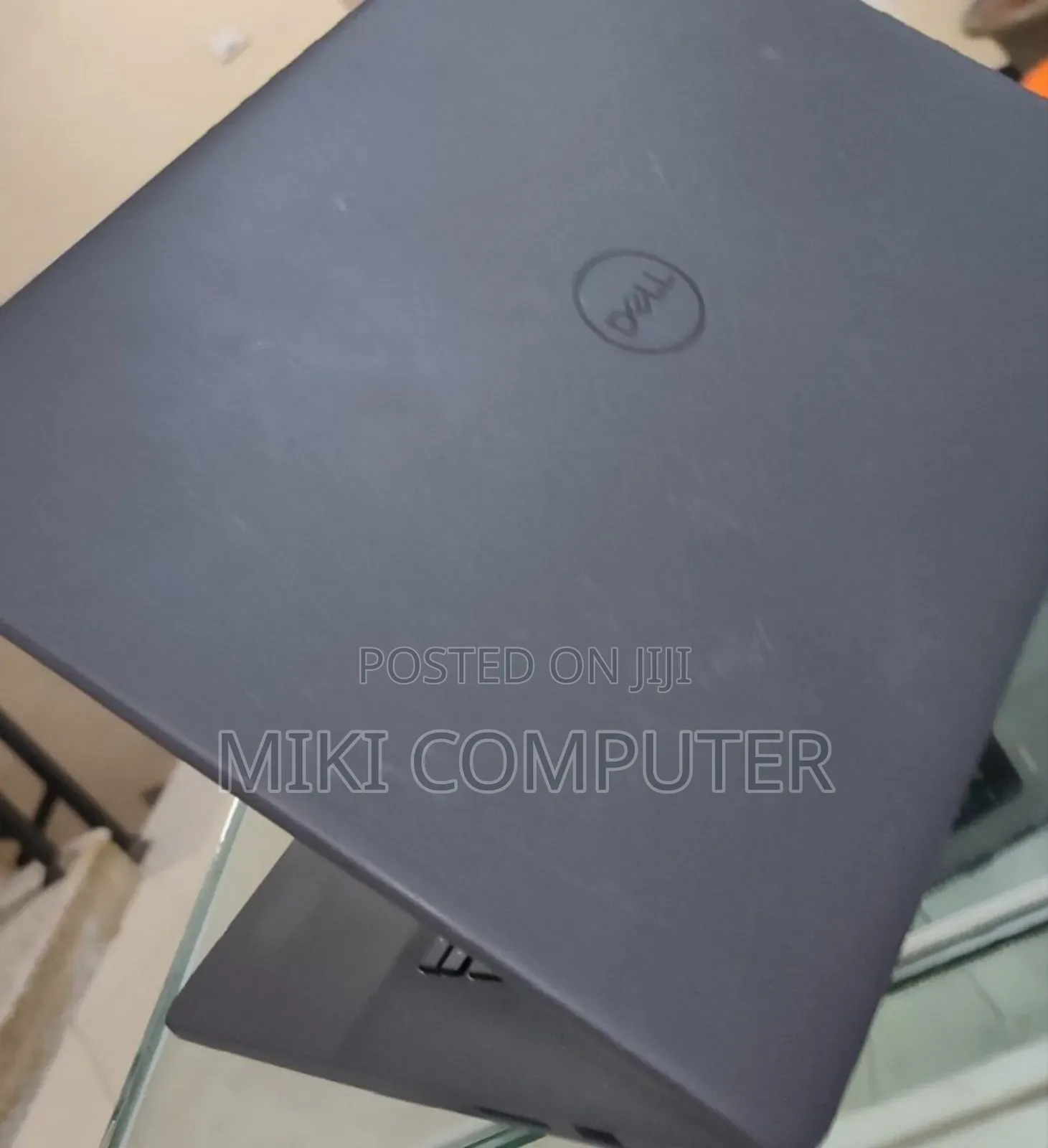 New Laptop Dell Vostro 1014 8GB Intel Core Ultra 5 SSD 512GB