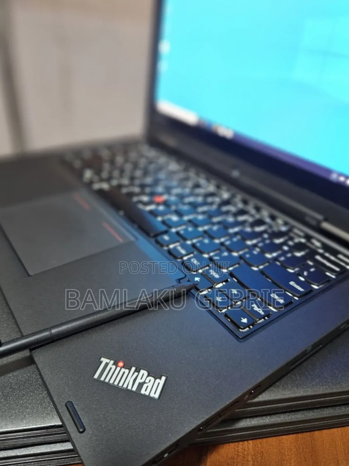New Laptop Lenovo ThinkPad Yoga 8GB Intel Core I7 SSD 256GB