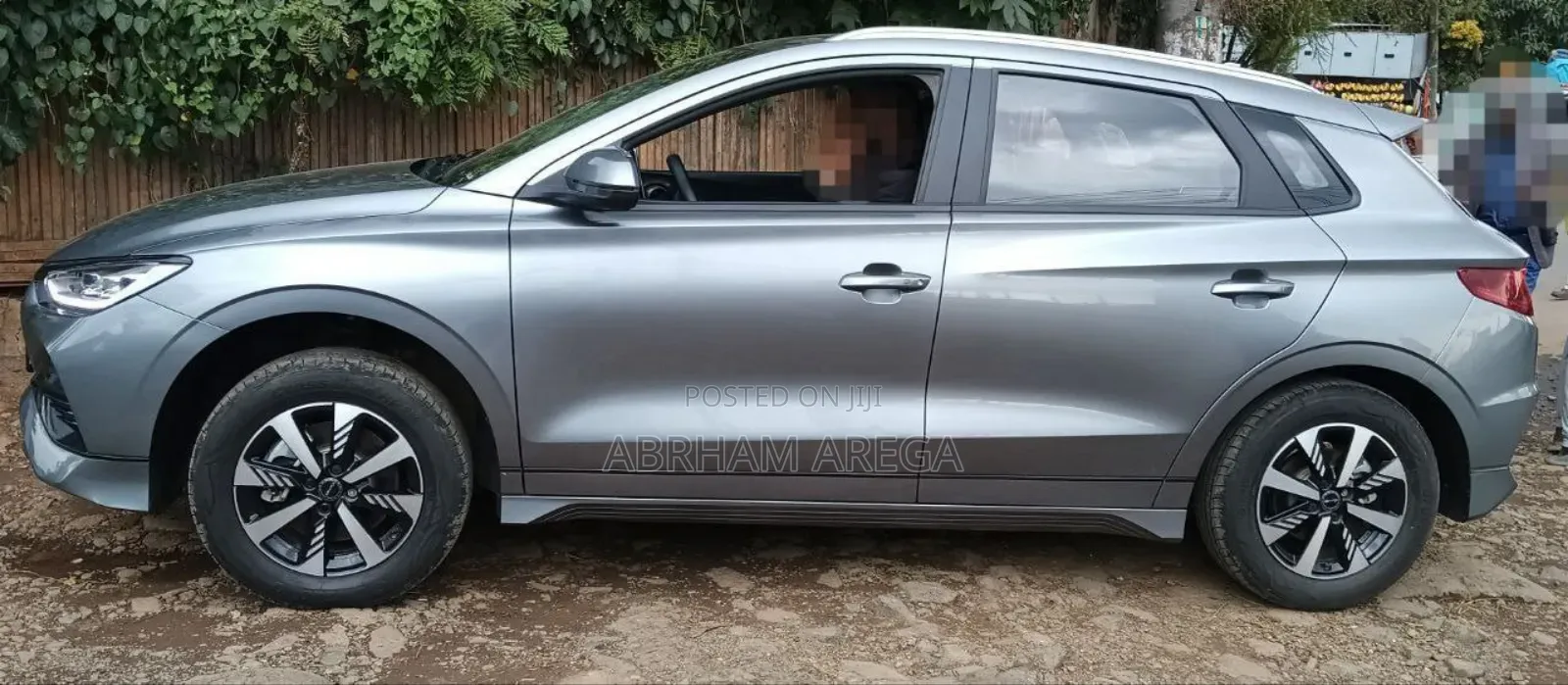 BYD E2 43 kWh 94 hp FWD 2024 Gray