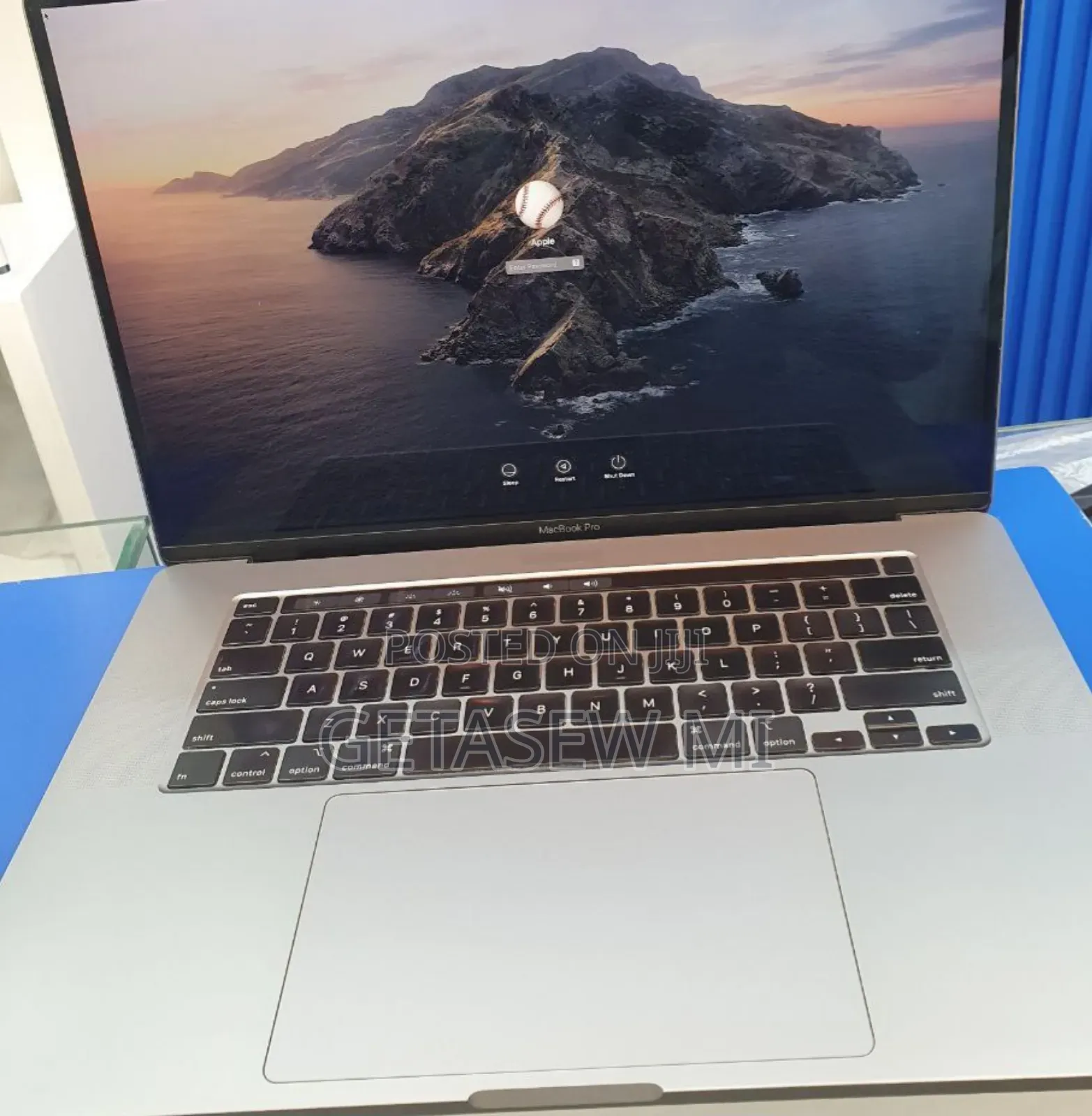 New Laptop Apple MacBook Pro 2019 64GB Intel Core I9 SSD 512GB