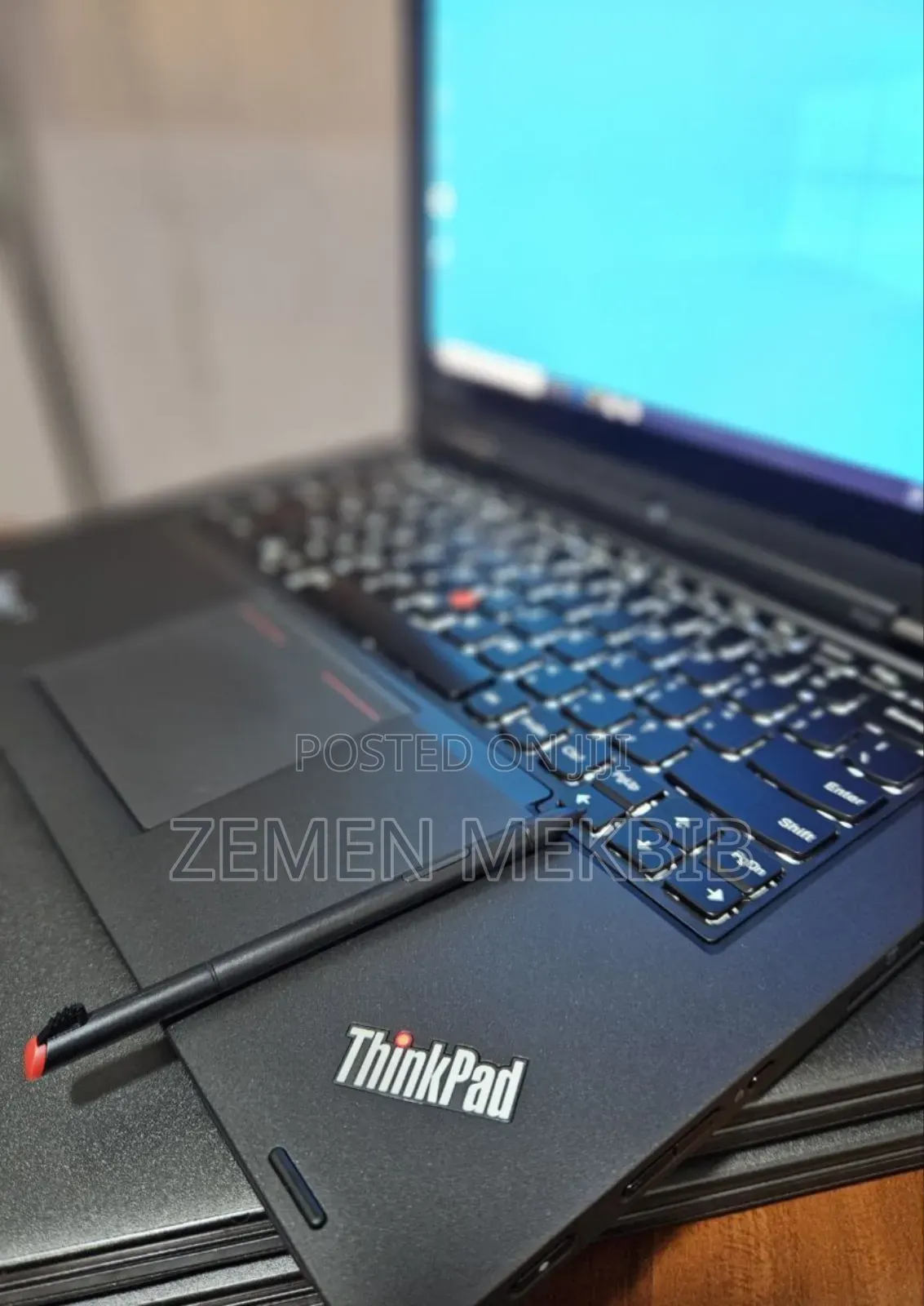 New Laptop Lenovo ThinkPad Yoga 8GB Intel Core I7 SSD 256GB